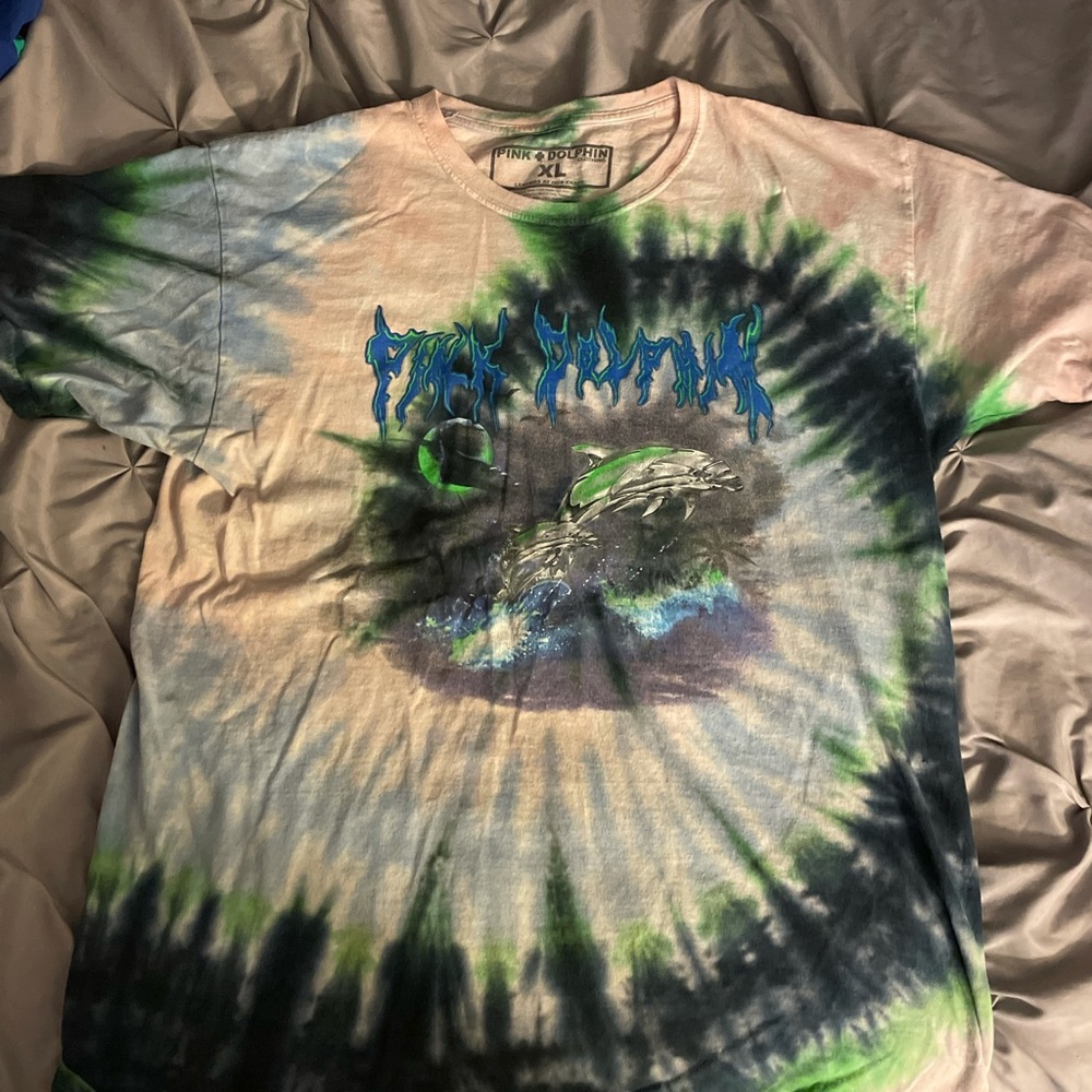Pink dolphin tye die shirt